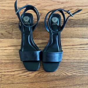 Vince Camuto Black Sandals with Sleek Design